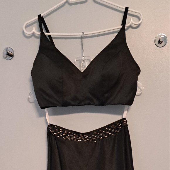 🐨4 3pc Black Crop Top Prom Dress - Picture 3 of 10